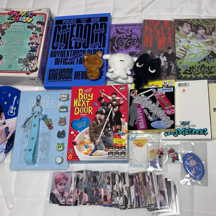 [BUNJANG] BOYNEXTDOOR Bundle Set Album Photocards &amp; More / (탈덕 처분) 보넥도 앨범 포카 외 다수 일괄 양도