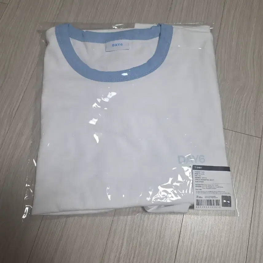 [BUNJANG] DAY6 PIER 10 Short Sleeve T-Shirt / 데이식스 피어텐 티셔츠 DAY6 PIER 10 반팔 티셔츠