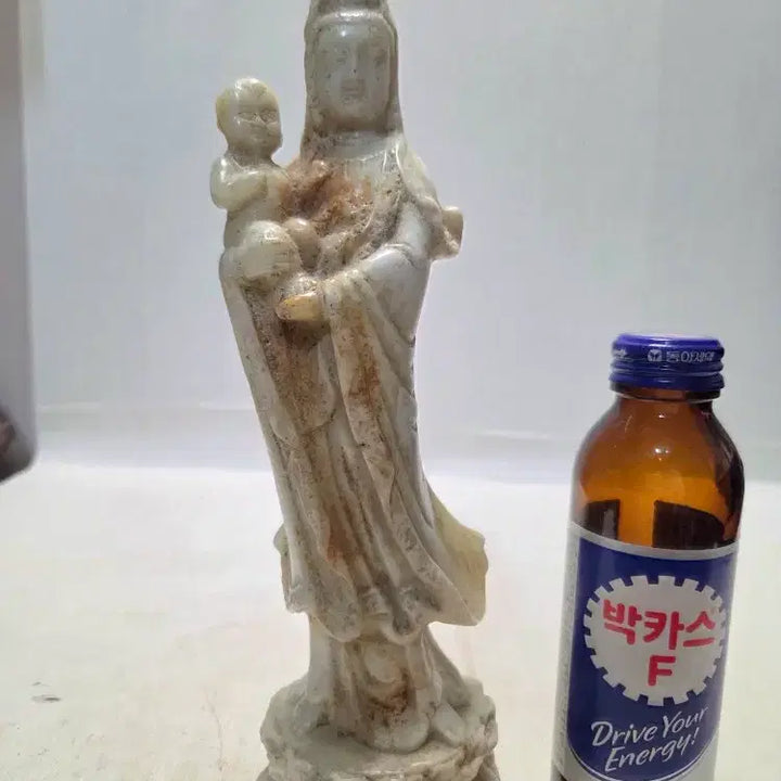 [BUNJANG] White Jade Kwan-eum Bodhisattva Statue (Height 23cm) / 백옥 관세음보살 입상 높이23cm 무게758g 할인중