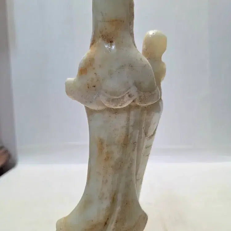 [BUNJANG] White Jade Kwan-eum Bodhisattva Statue (Height 23cm) / 백옥 관세음보살 입상 높이23cm 무게758g 할인중