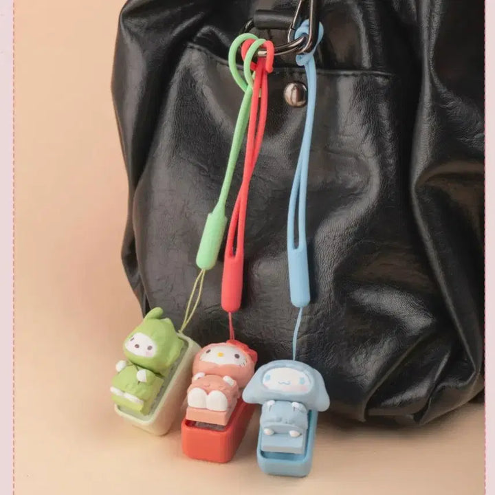 [BUNJANG] Sanrio Pochacco Keycap Keychain / 산리오 포차코 키캡 키링