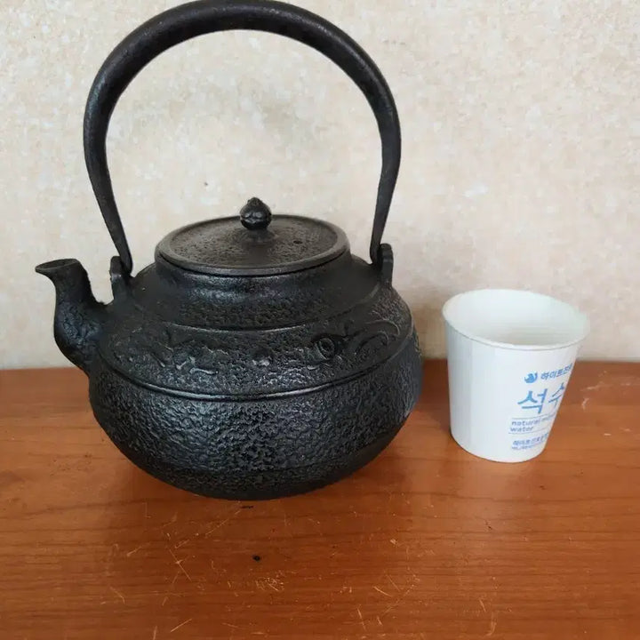 [BUNJANG] Antique Cast Iron Teapot / 옛날 무쇠 주전자
