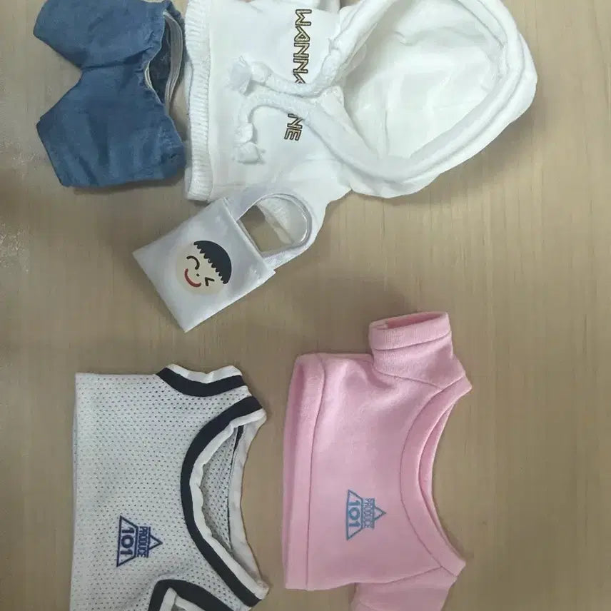 [BUNJANG] Wanna One Park Jihoon Doll Clothes Bundle Set / 워너원 프듀 인형 옷 세트 박지훈 인형옷 박지훈 탈덕처분