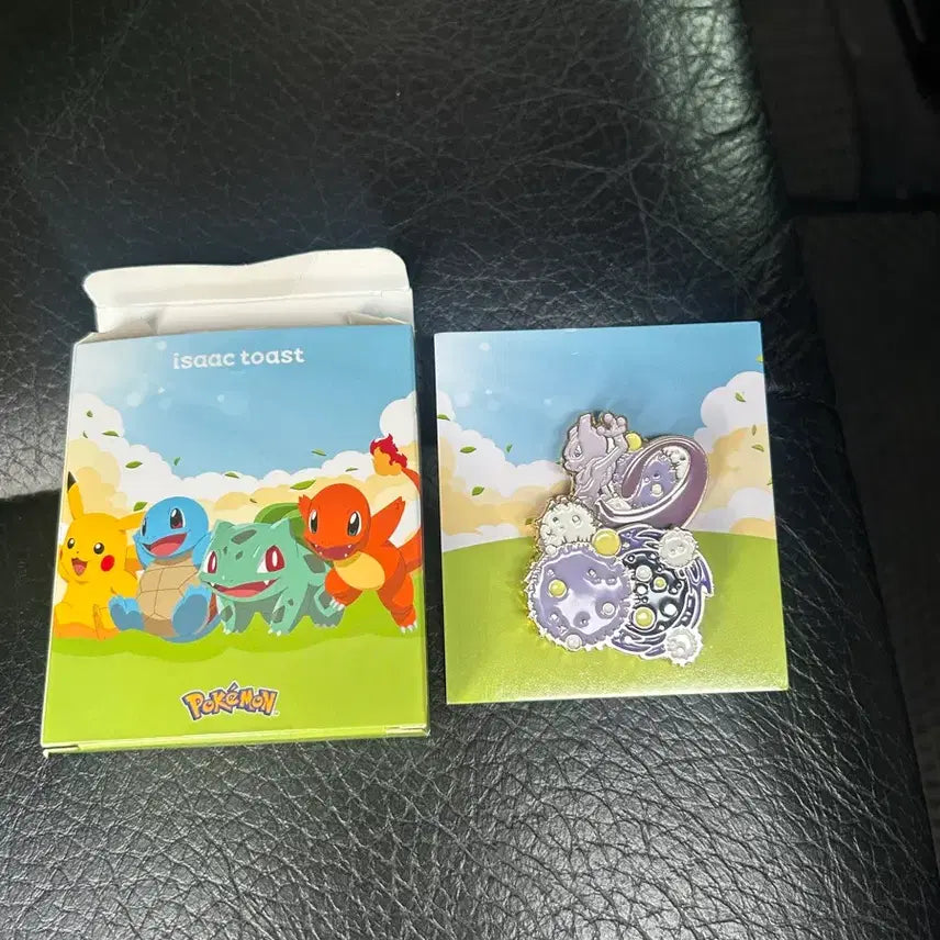 [BUNJANG] Leeak Toast Pokemon Secret Mewtwo Badge / 이삭토스트 포켓몬뱃지 시크릿 뮤츠