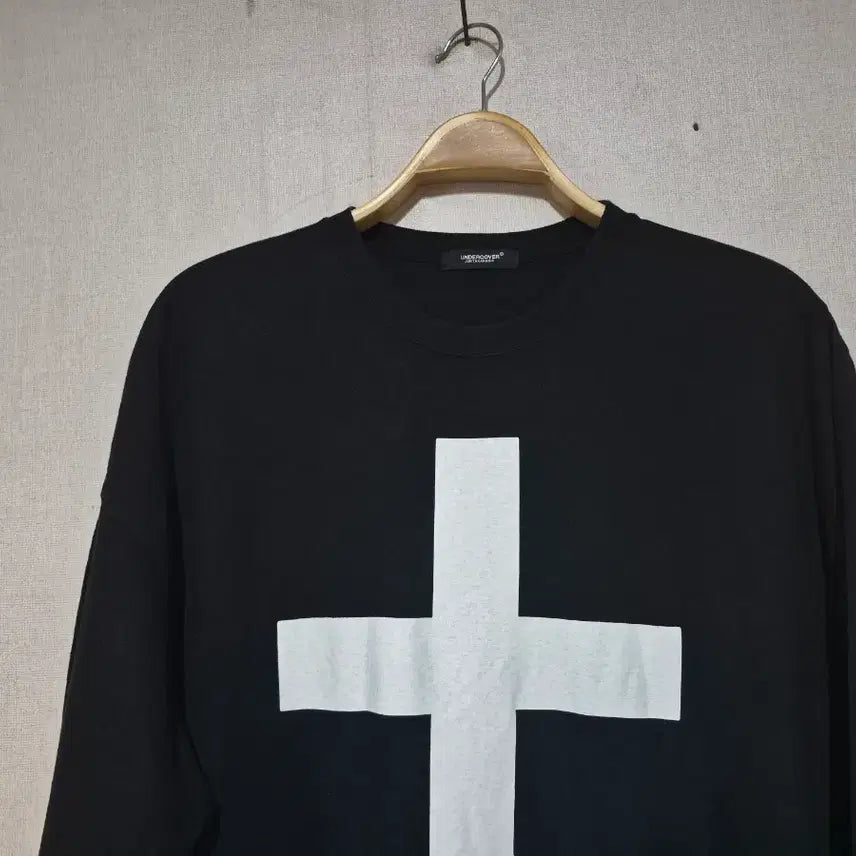 [BUNJANG] Undercover Cross Print Short Sleeve T-Shirt Black / 언더커버 십자가 프린팅 반팔 티셔츠 블랙 5