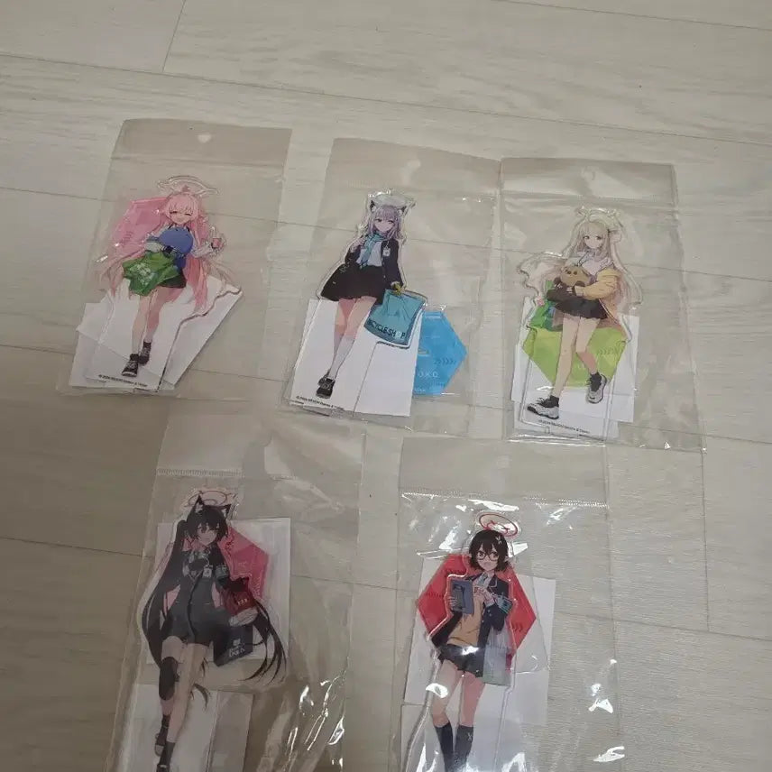 [BUNJANG] Blue Archive Official &amp; Collaboration Acrylic Stand Set / 블루아카이브 공식 및 콜라보 아크릴 판매합니다.