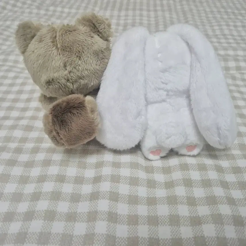 [BUNJANG] BTOB Minhyuk Changsub Unofficial Doll Bundle Set / BTOB 굿즈 처분 민혁,창섭 비공굿 인형 팝니다.굿즈는 덤!