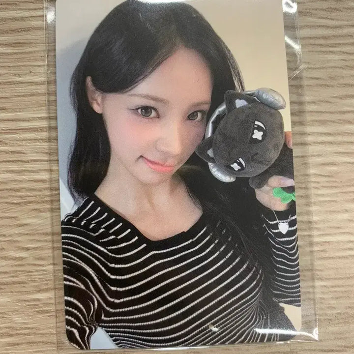 [BUNJANG] Ressene Wonyoung Doll Keychain POB Photocard / 리센느 원이 인형 키링 특전포카 2장