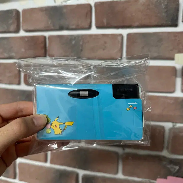 [BUNJANG] Pokemon Center Pikachu Disposable Camera / 포켓몬스터 올리브영 콜라보 피카츄 일회용 카메라 판매합니다:)