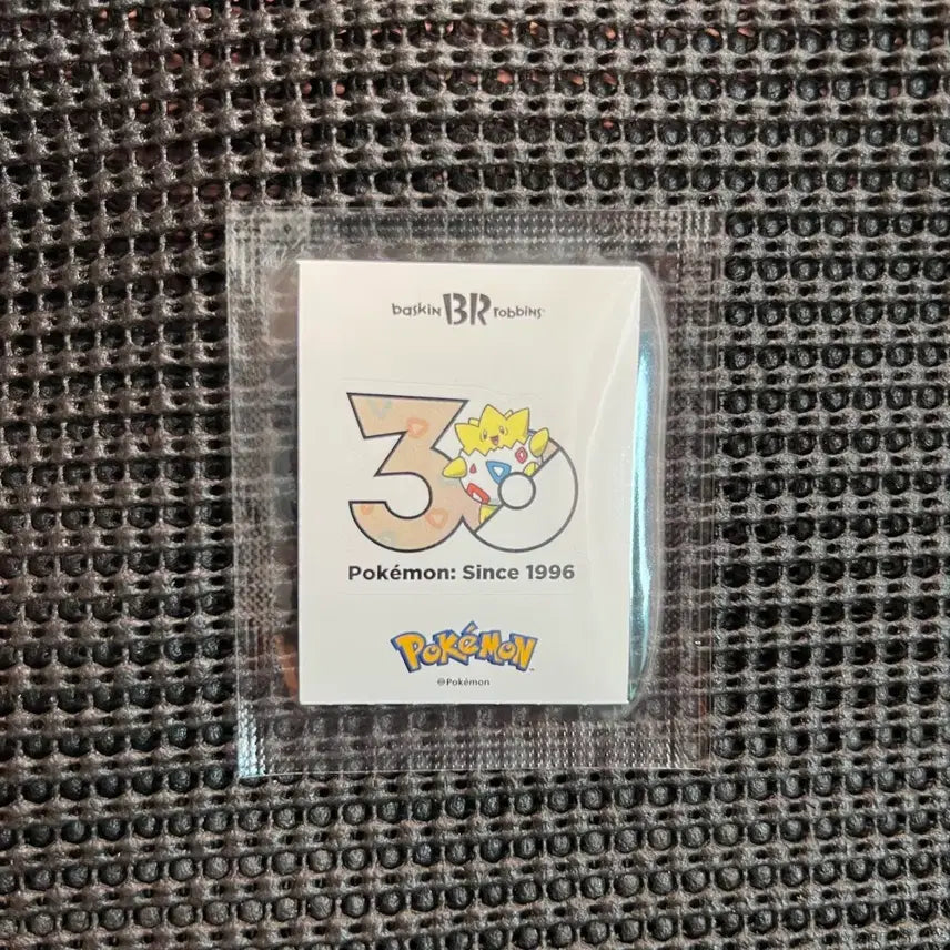 [BUNJANG] Baskin Robbins Pokemon 30th Anniversary Togepi Sticker / 배스킨라빈스 포켓몬 30주년 기념 스티커 토게피 배라