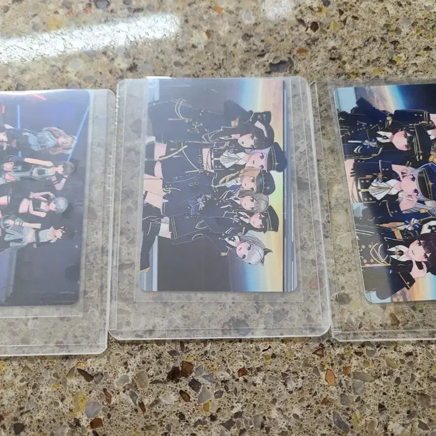 [BUNJANG] ISEYE IDOL Japan Tower Records Group Photocard / 이세계아이돌 일본 타운레코드 특전 단체 포카 팝니다