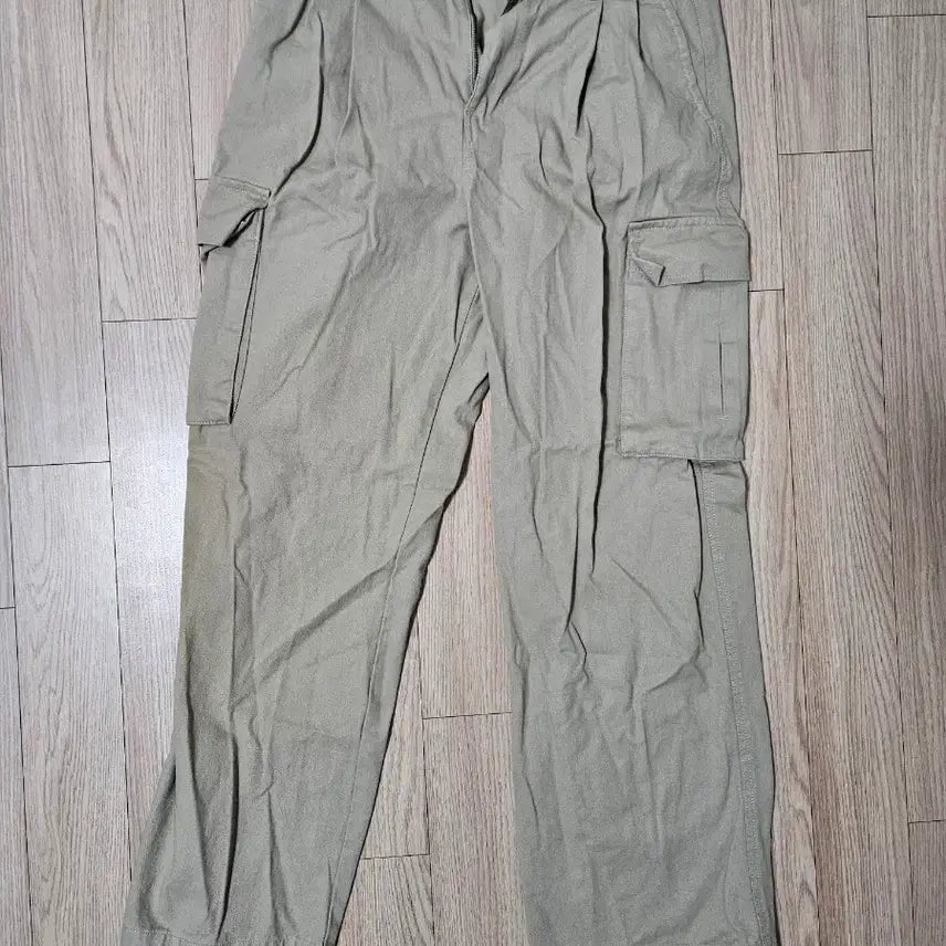[BUNJANG] SPAO 2-Way Wide Cargo Pants Beige / [m] 스파오 2-WAY 와이드 카고 팬츠 베이지