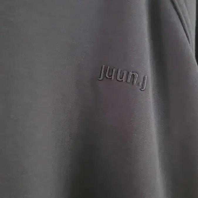 [BUNJANG] Juun.J 23SS Shoulder Pad Oversized Sweatshirt / 준지 / 23SS 어깡 마원 맨투맨 / S(105)