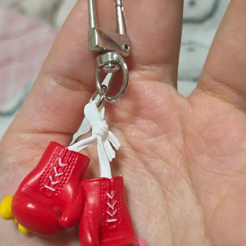 [BUNJANG] Hello Kitty Boxing Glove Keychain / 키티 키링 헬로키티 산리오 특이 복싱 글로브 키홀더