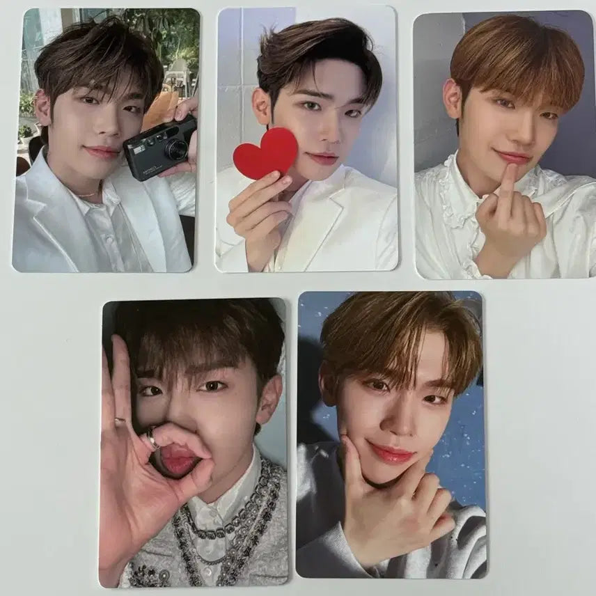 [BUNJANG] ZB1 Kim Gyuvin Photocard Bundle Set / 제베원 김태래 포카 일괄