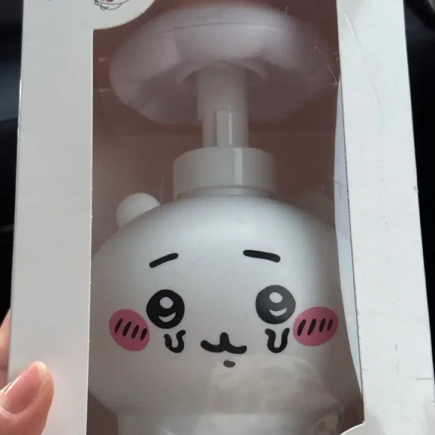 [SOLD OUT] 먼작귀 치이카와 디스펜서 비누 거품 용기