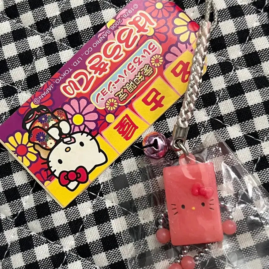 [BUNJANG] Sanrio Classic Hello Kitty String Charm (Pink) / 산리오) 오늘만) 고전 헬로키티 키티스트랩 (양갱 달랑이/핑크)