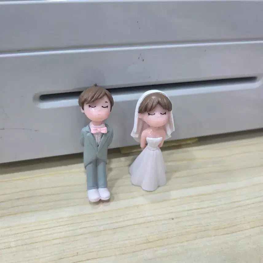 [BUNJANG] Wedding Couple Figurines / 웨딩남여 피규어