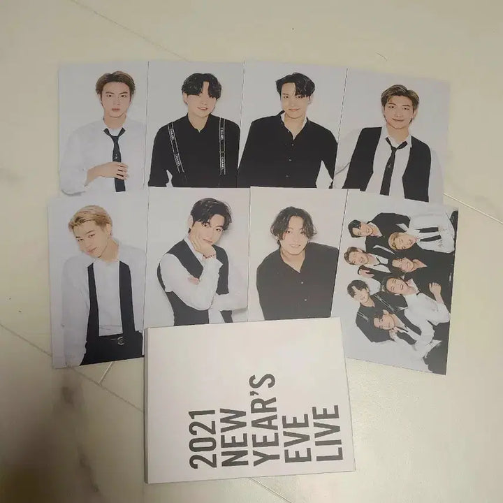 [BUNJANG] BTS NYEL Postcard Set / 방탄 뉴이라 레이블콘 엽서 세트 BTS NYEL postcard set