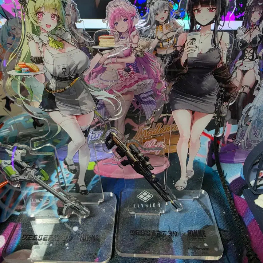 [BUNJANG] Nikke Dessert39 Acrylic Stand Set (4 Types) / 니케 디저트39 아크릴 스탠드 4종 세트