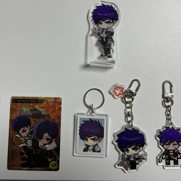 [BUNJANG] MapleStory Night Lord Acrylic Stand, Keyring, Photo Cards, Stickers, Cards / 메이플 나이트로드 나로 굿즈 아크릴스탠드, 키링,증명사진,스티커,카드