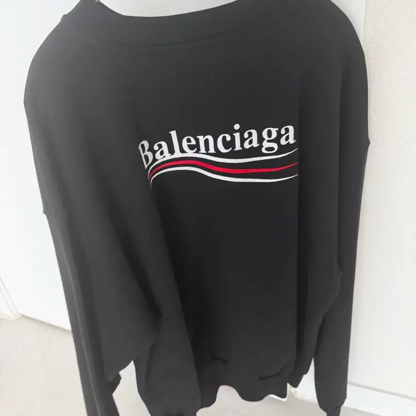 [BUNJANG] Balenciaga Black Sweatshirt / 발렌시아가 맨투맨 블랙