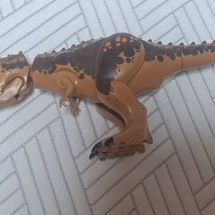 [BUNJANG] LEGO Jurassic World Carnotaurus Figure / 레고 쥬라기월드 카르노타우루스 피규어