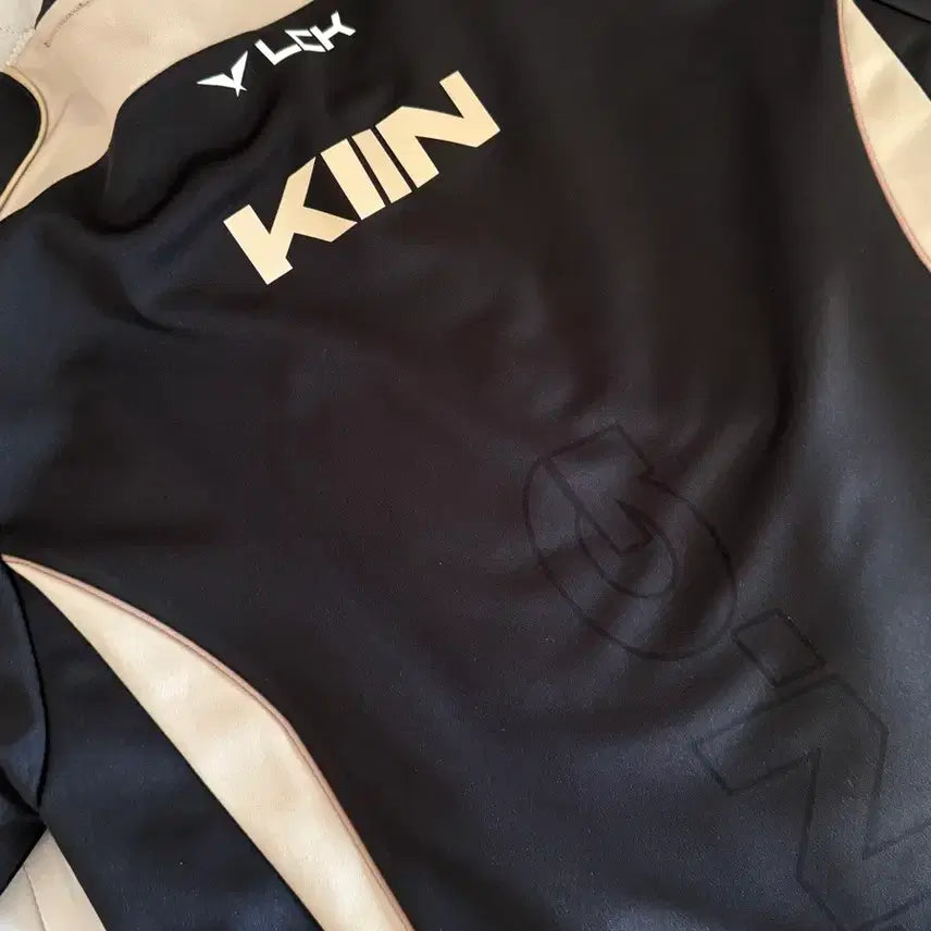 [BUNJANG] 2026 Gen.G Esports Uniform - Guiin Signed (M) / 2026 젠지 유니폼 기인 마킹