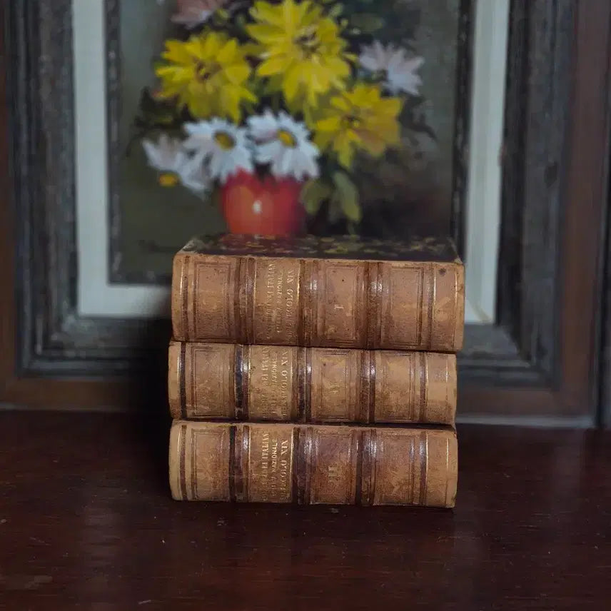 [BUNJANG] Antique Mini Leather Books (Set of 3) / 앤틱 미니 가죽책 3권