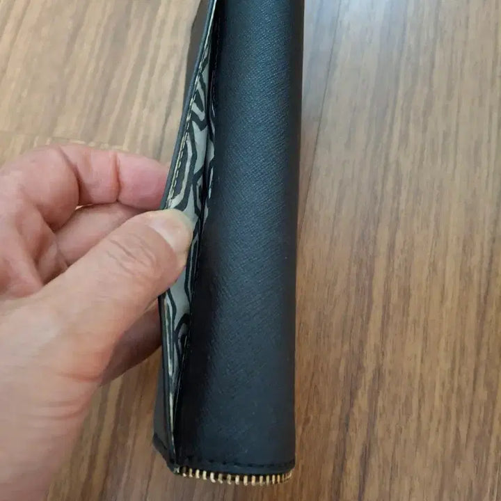 [BUNJANG] Rebecca Minkoff Black Long Wallet / 레베카밍코프 블랙 장지갑