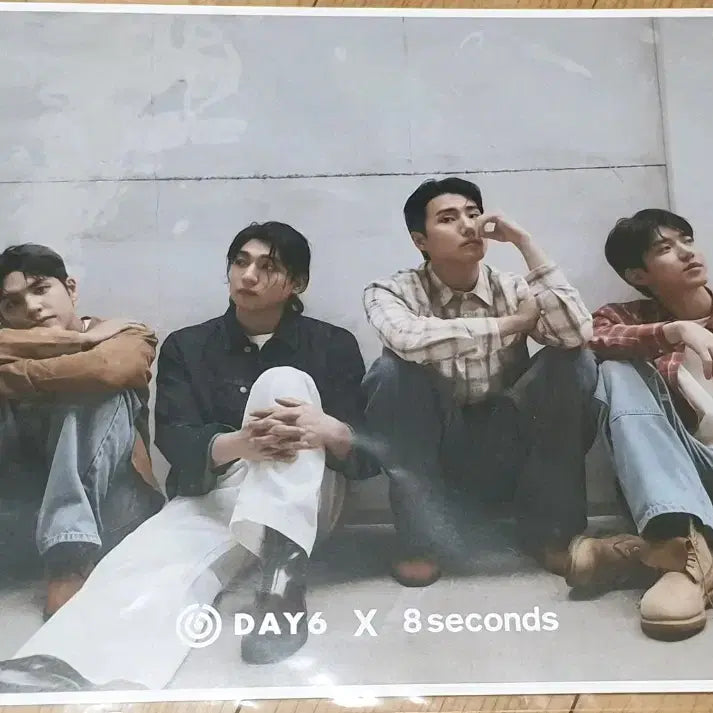 [BUNJANG] Day6 Signed Poster (8 Seconds Collaboration) / 오늘만 6.5 / 택포 / 데이식스 친필 싸인 포스터 (에잇세컨즈)