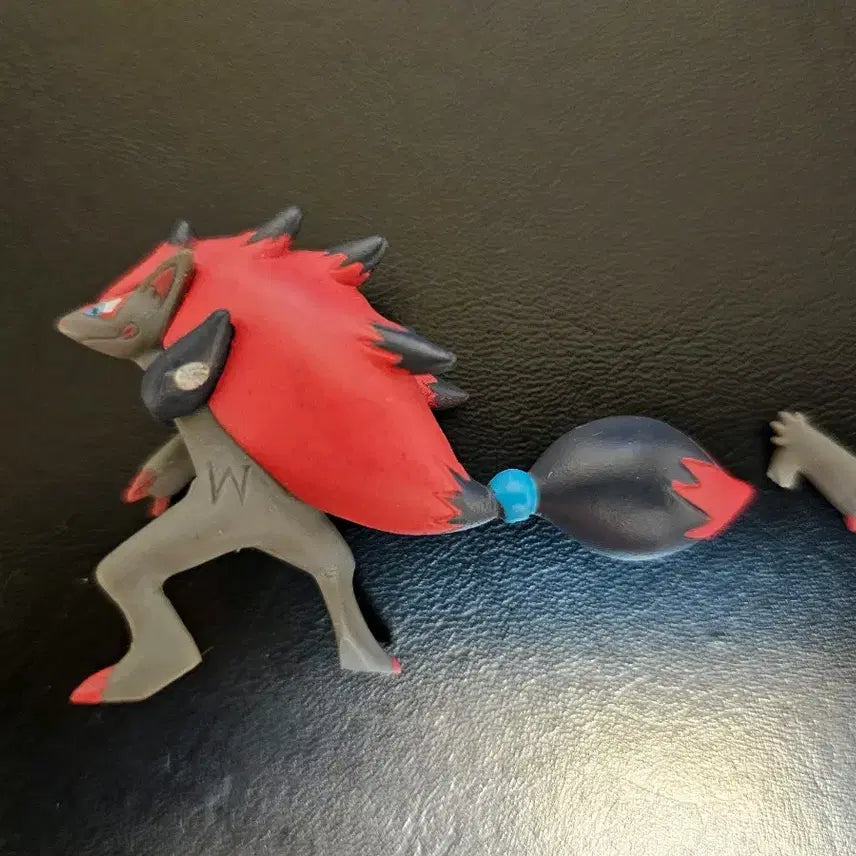 [BUNJANG] Pokemon Zoroark &amp; Zorua 3D Figure Set / 포켓몬스터 조로아&amp;조로아크 입체도감