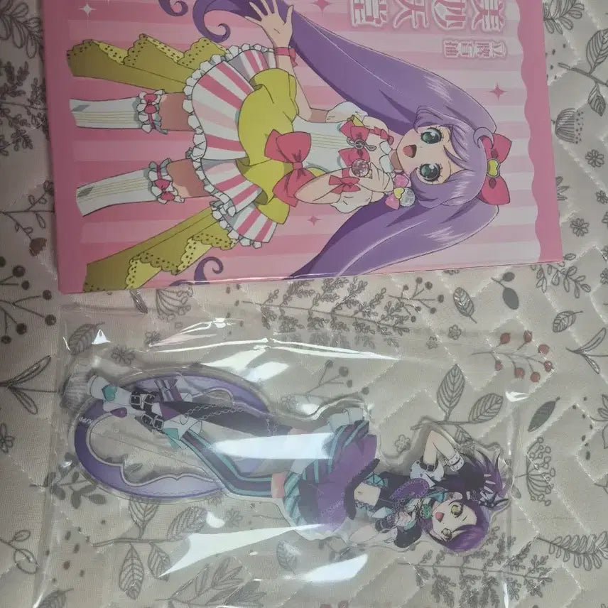 [BUNJANG] PriPara Joyouth Chinese Official Shion Acrylic Stand / 프리파라 시온 아크릴 스탠드