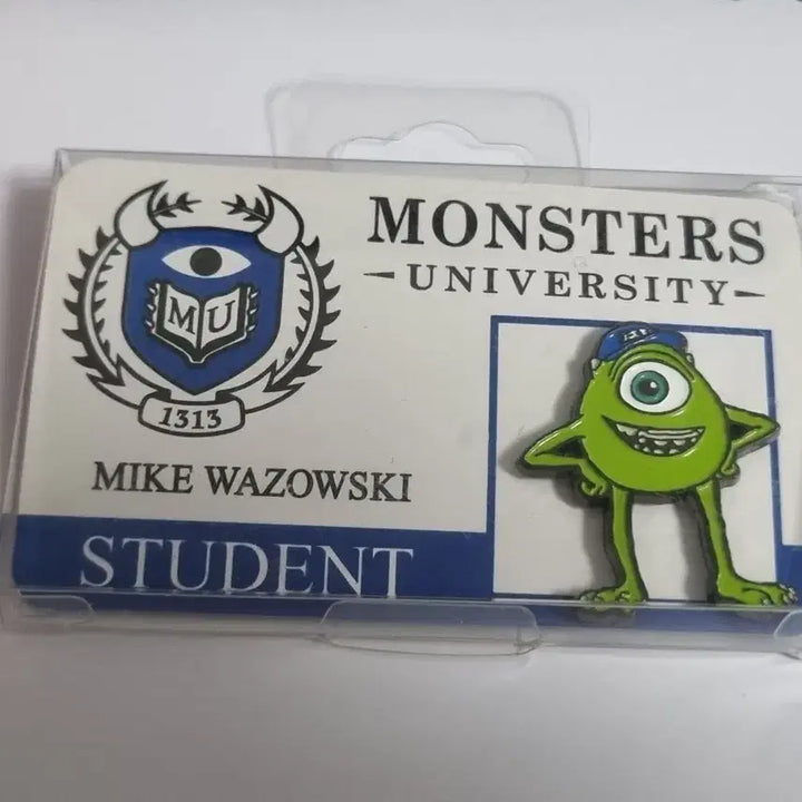 [BUNJANG] Monsters University Mike Wazowski Badge Set / 몬스터 대학교 마이크 와조스키 뱃지