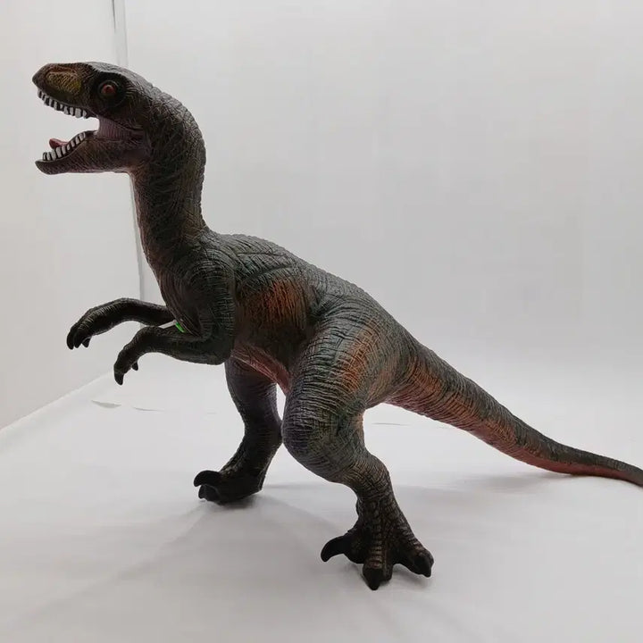 [BUNJANG] Jurassic World Soft Velociraptor Dinosaur Figure Toy Model / 쥬라기월드 공룡 피규어 장난감 모형 인형 말랑말랑 소프트 벨로시랩터