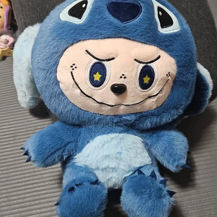 [BUNJANG] Labubu Stitch Medium Plush Toy / (새제품) 라부부 스티치 중형 인형