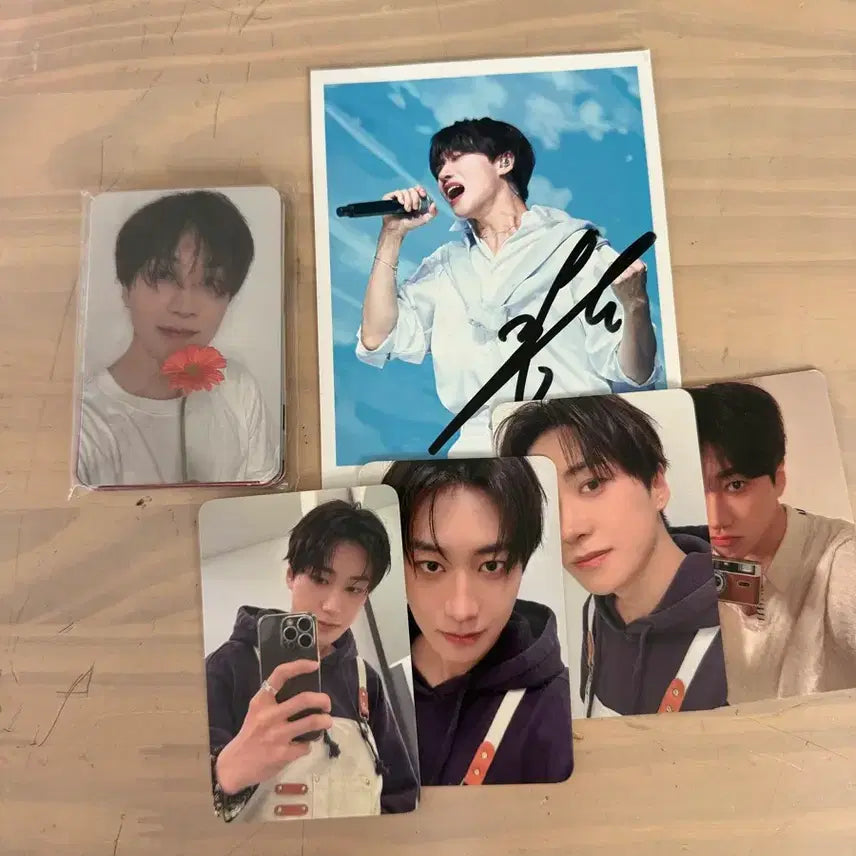 [BUNJANG] Sun Hongwei Signed Fox Keychain Bundle / (일택비 포함) 모다세이 쑨헝위 헝위 여우 키링 친필싸인 포함