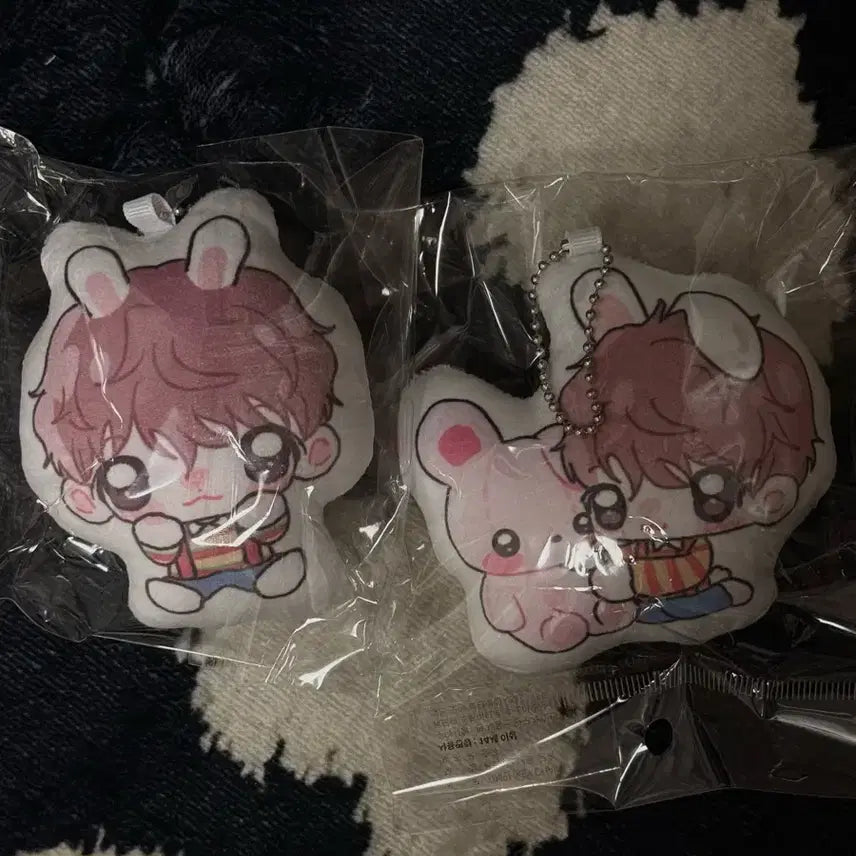 [BUNJANG] Park Jihoon (Wanna One) "Our Little Girl" Cushion Keychain Bundle Set / 박지훈 비공굿 오리틀걸 쿠션 키링 새상품 일괄 판매