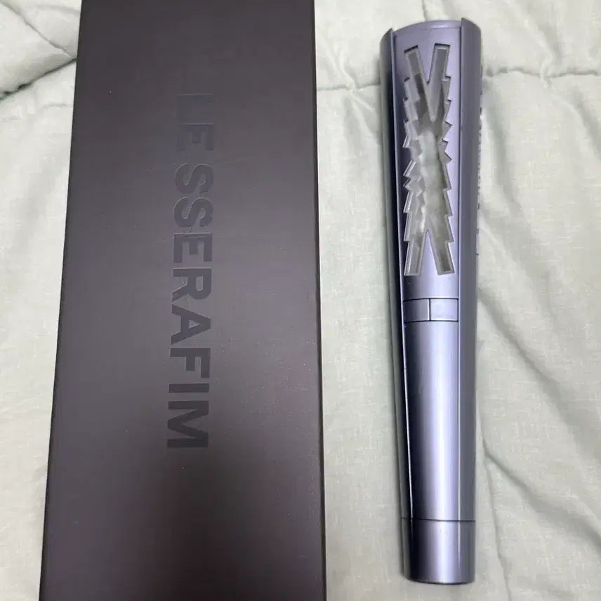 [BUNJANG] LE SSERAFIM Pimbong Official Light Stick / 르세라핌 응원봉 핌봉