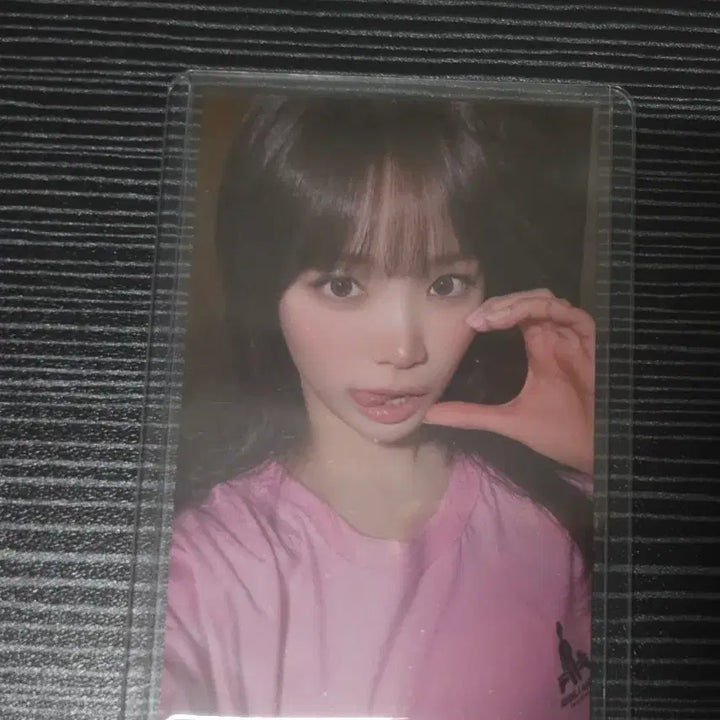 [BUNJANG] LE SSERAFIM Boom Boom Bass Chaewon 2nd Week Studio Live Photocard / 르세라핌 붐팔라 2주차 공방포카 김채원