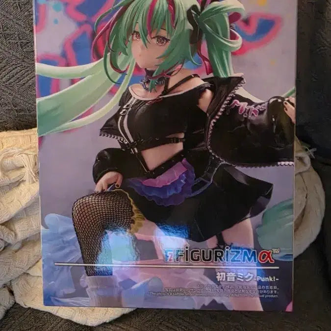 [BUNJANG] Sega Hatsune Miku Punk Figure-ism Figure (Sealed) / [미개봉] 세가 하츠네 미쿠 펑크 피규어리즘 피규어