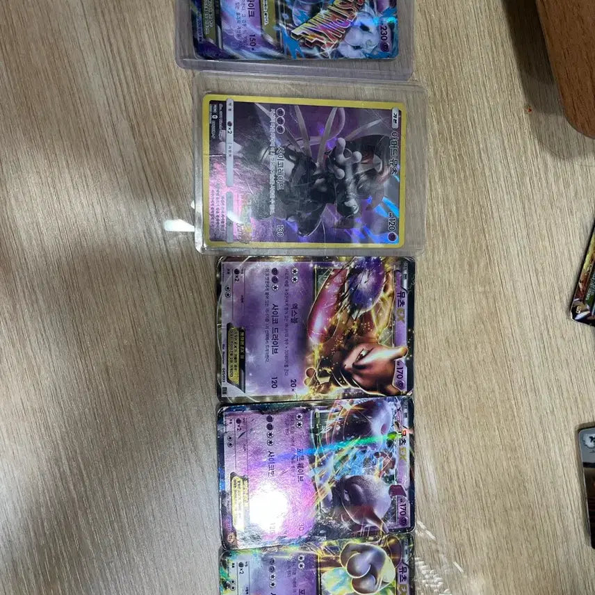 [BUNJANG] Mewtwo Card Bundle Set (Includes XY Promo Card on Right) / 뮤츠 카드 일괄 판매 합니다(맨 오른쪽은 XY 프로모 카드)