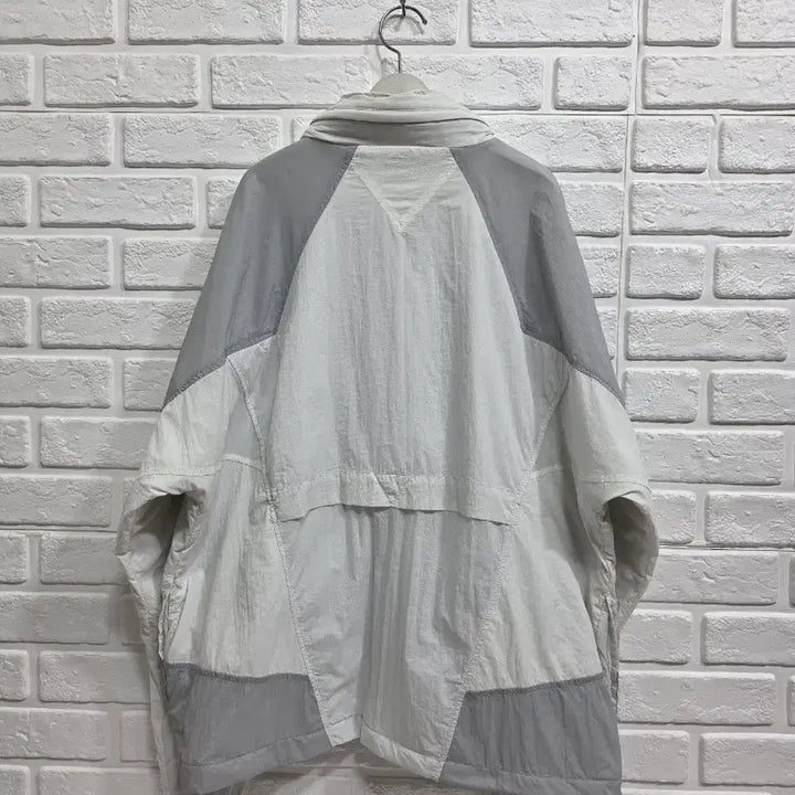 [BUNJANG] Nike Windbreaker Jacket Medium / 나이키 바람막이 m