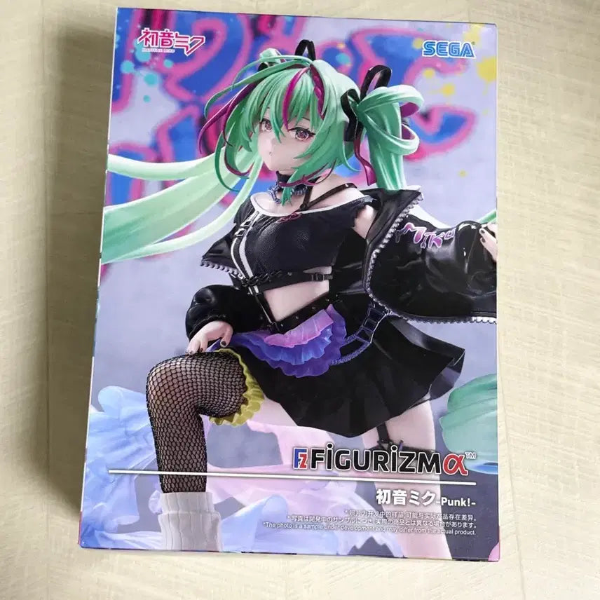 [BUNJANG] Miku Punk Figure Figureism (Sealed) / 미개봉) 펑크 미쿠 피규어 피규어리즘