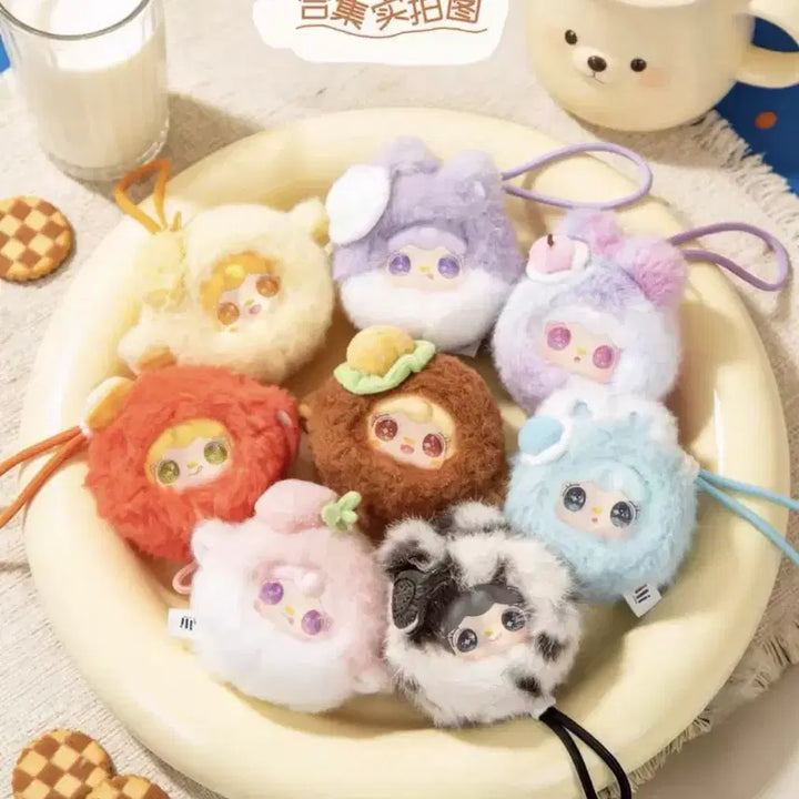 [BUNJANG] Yuki Mirror Comb Doll Keyring Set (6 Types, Full Box, Sealed) / 유키 거울빗 인형 키링 6종 풀박 (미개봉)