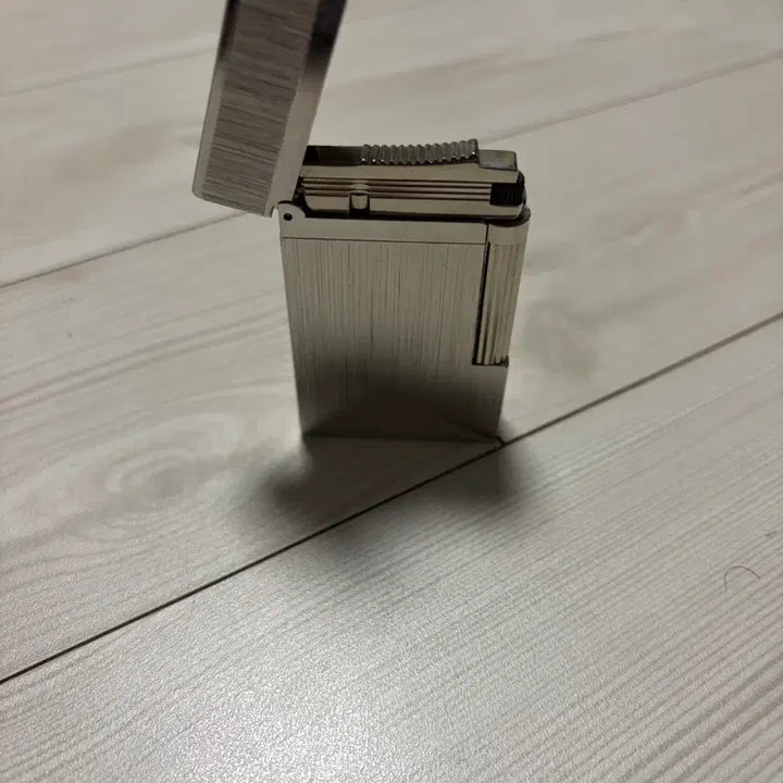 [BUNJANG] Silver Brushed Lighter / 라이터 실버 브러쉬드