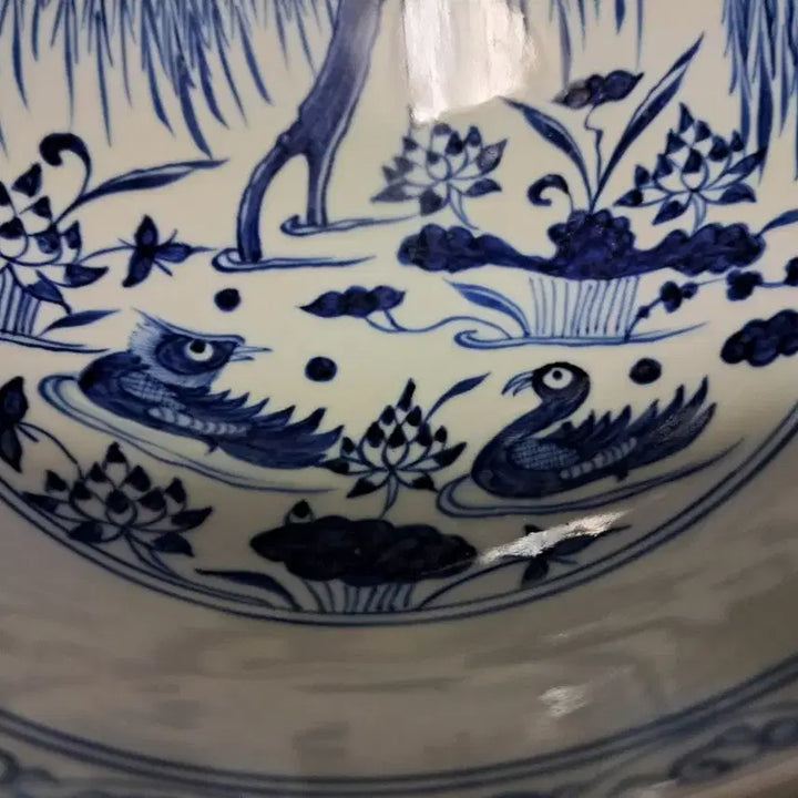 [BUNJANG] Celadon Porcelain Bowl with Twin Mandarin Ducks and Willow Flowers / 나유쌍원앙 청화백자 대접(높이넓이약 11/18.5cm)