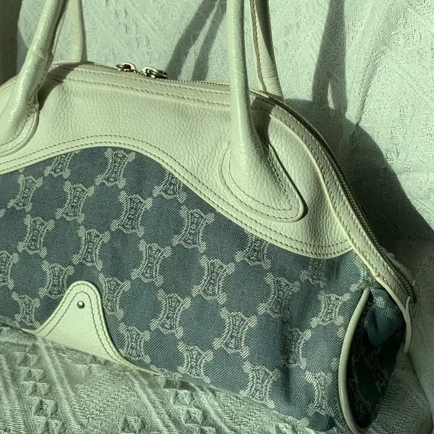 [BUNJANG] Celine Triomphe Denim Shoulder Bag / 
