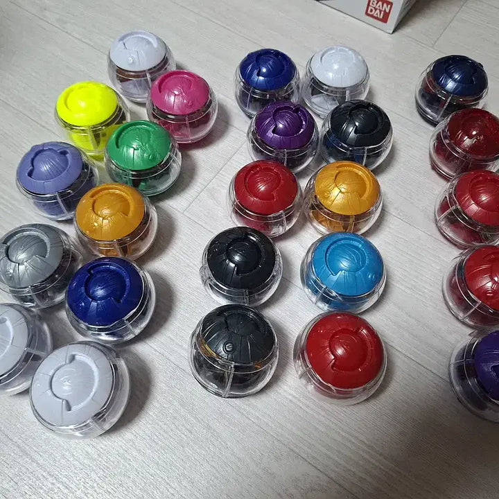 [BUNJANG] Bandai Kamen Rider Capsumer Set - 25 Piece Bundle / 가면라이더 젯츠 라이더 캡셈 25개 일괄 판매합니다.