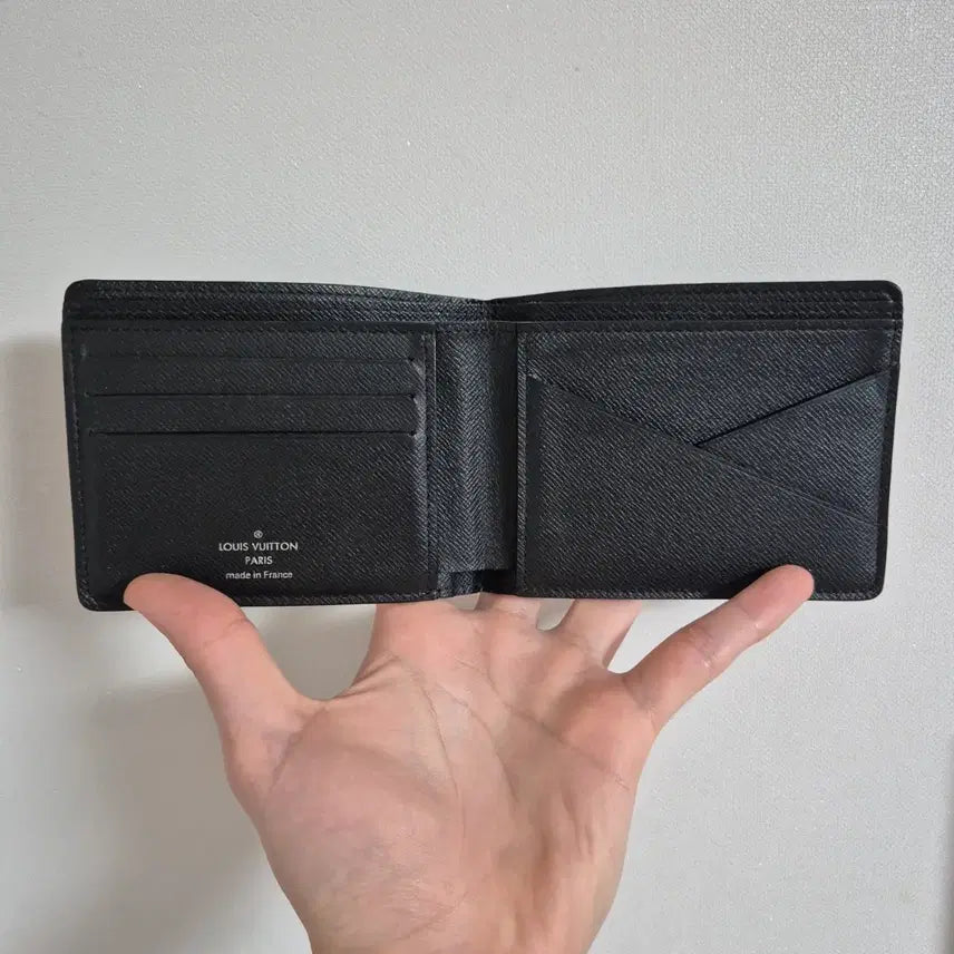 [BUNJANG] Louis Vuitton Multiple Wallet Taiga Black / [최상급]루이비통 멀티플 월렛 타이가 블랙 지갑